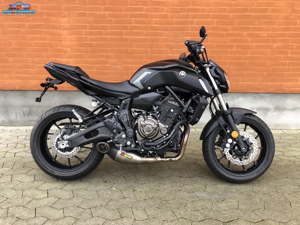 Yamaha MT07 Tech Black - Med Udstyr