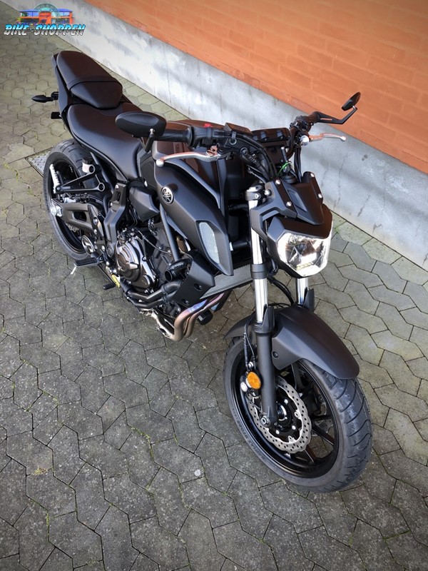 yamaha mt07 tech black med udstyr